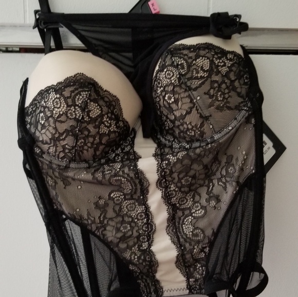 Rene Rofe Signature Lace and Microfiber Crop Busti - Picture 3 of 3